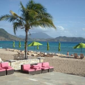 Tour to Carambola Beach Club & Shipwreck Bar by Tatem's Taxi & Tours